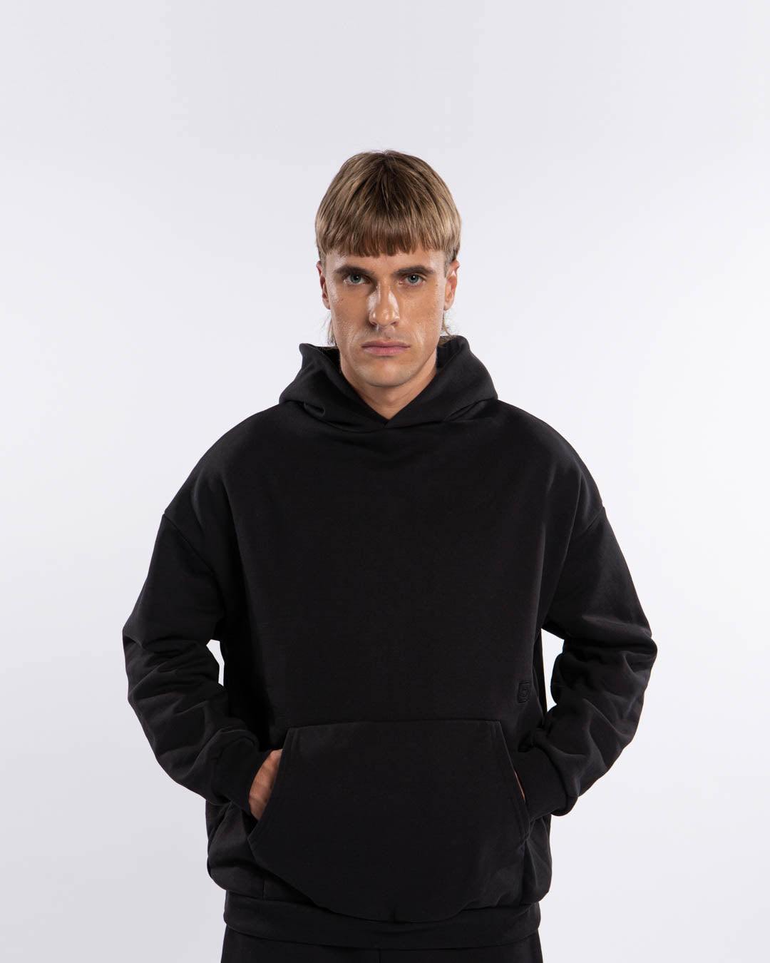 SALDI FW22 23 Happiness